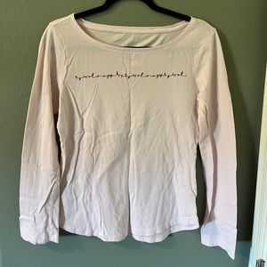 🌟 Gap Body Blush Pink Long Sleeve Holiday Light T-Shirt Medium